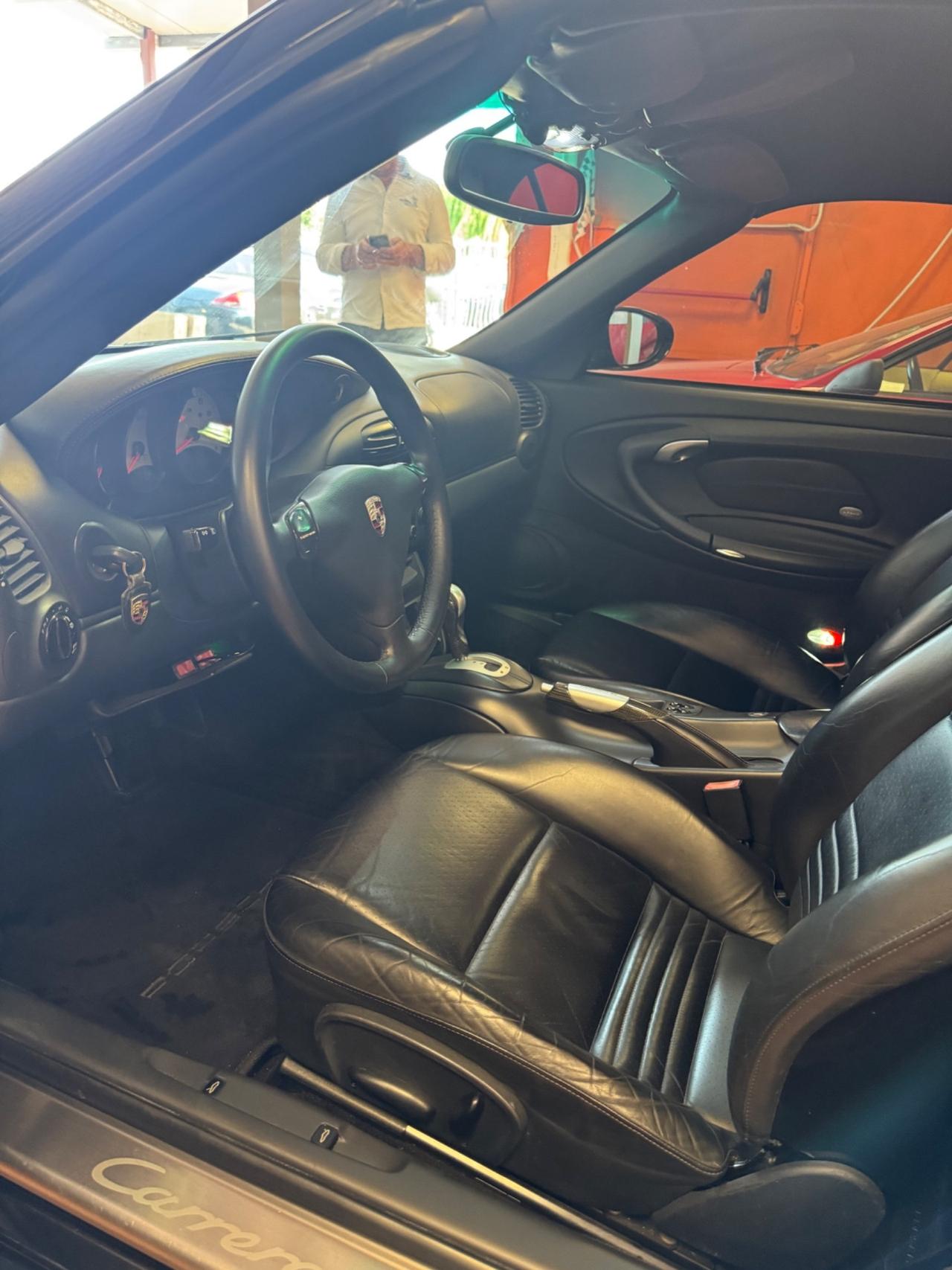 Porsche 996 Carrera 4 Cabrio