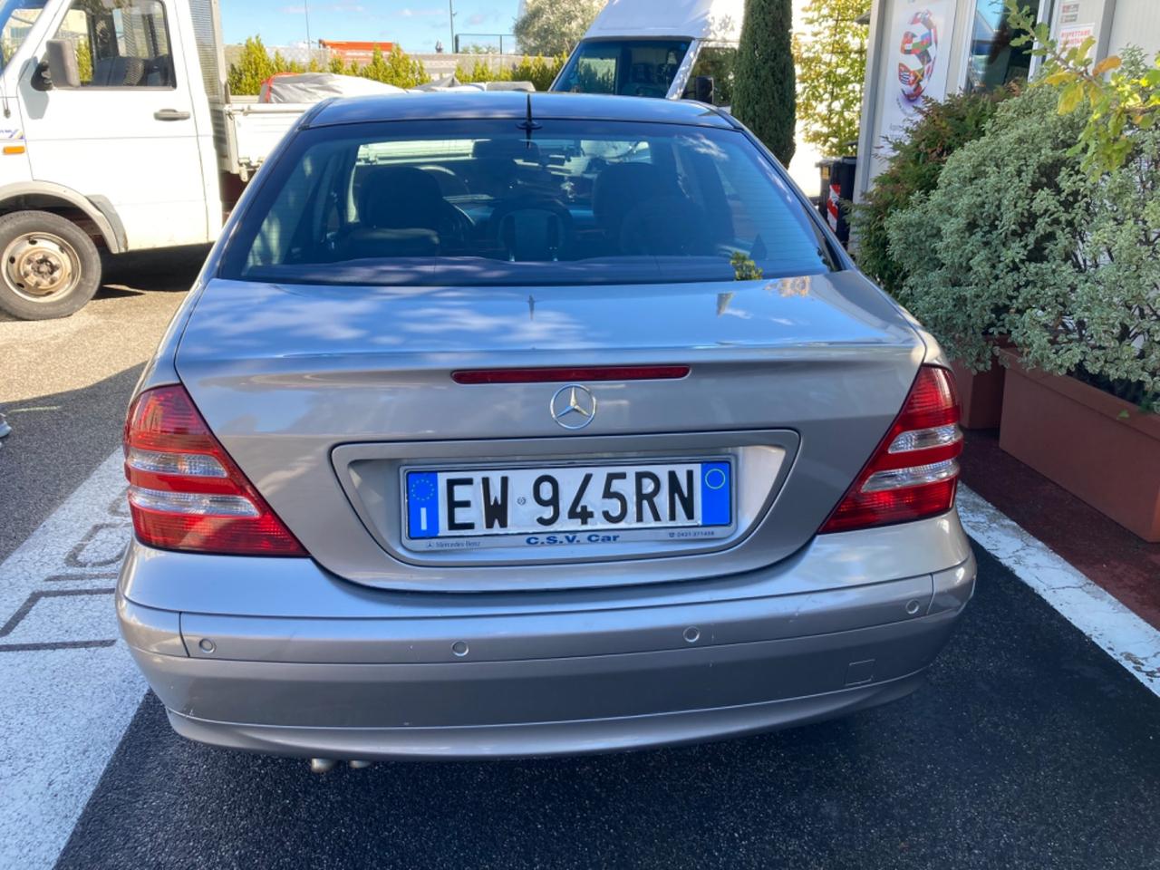 MERCEDES C BERLINA (GANCIO TRAINO) DA VETRINA