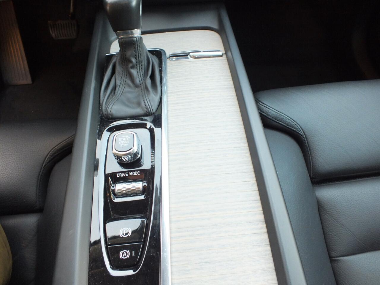 VOLVO XC 60 190 CV 4X4 AUTOM.INSCRIPTION