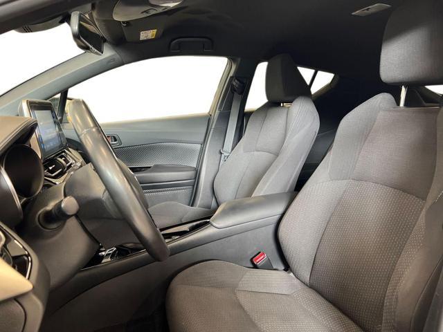 TOYOTA C-HR 1.8 Hybrid E-CVT Trend