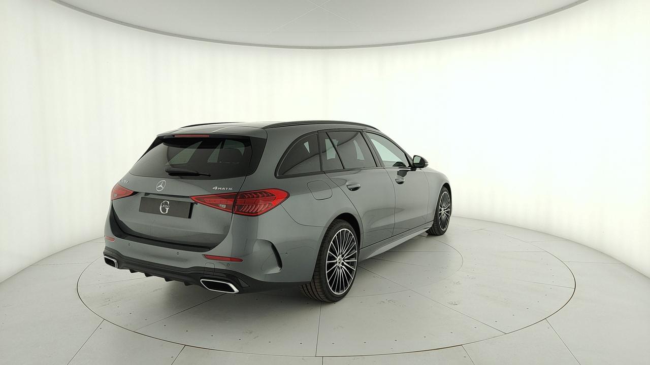 Mercedes-Benz C 220 d 4MATIC Station Wagon Travel Edit