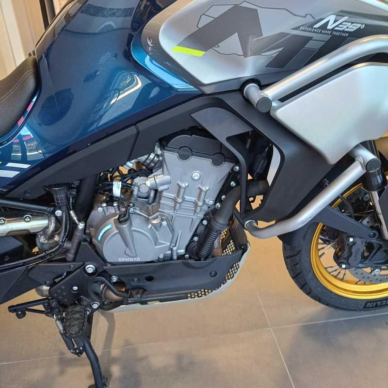 CFMOTO 800MT Touring - 2023
