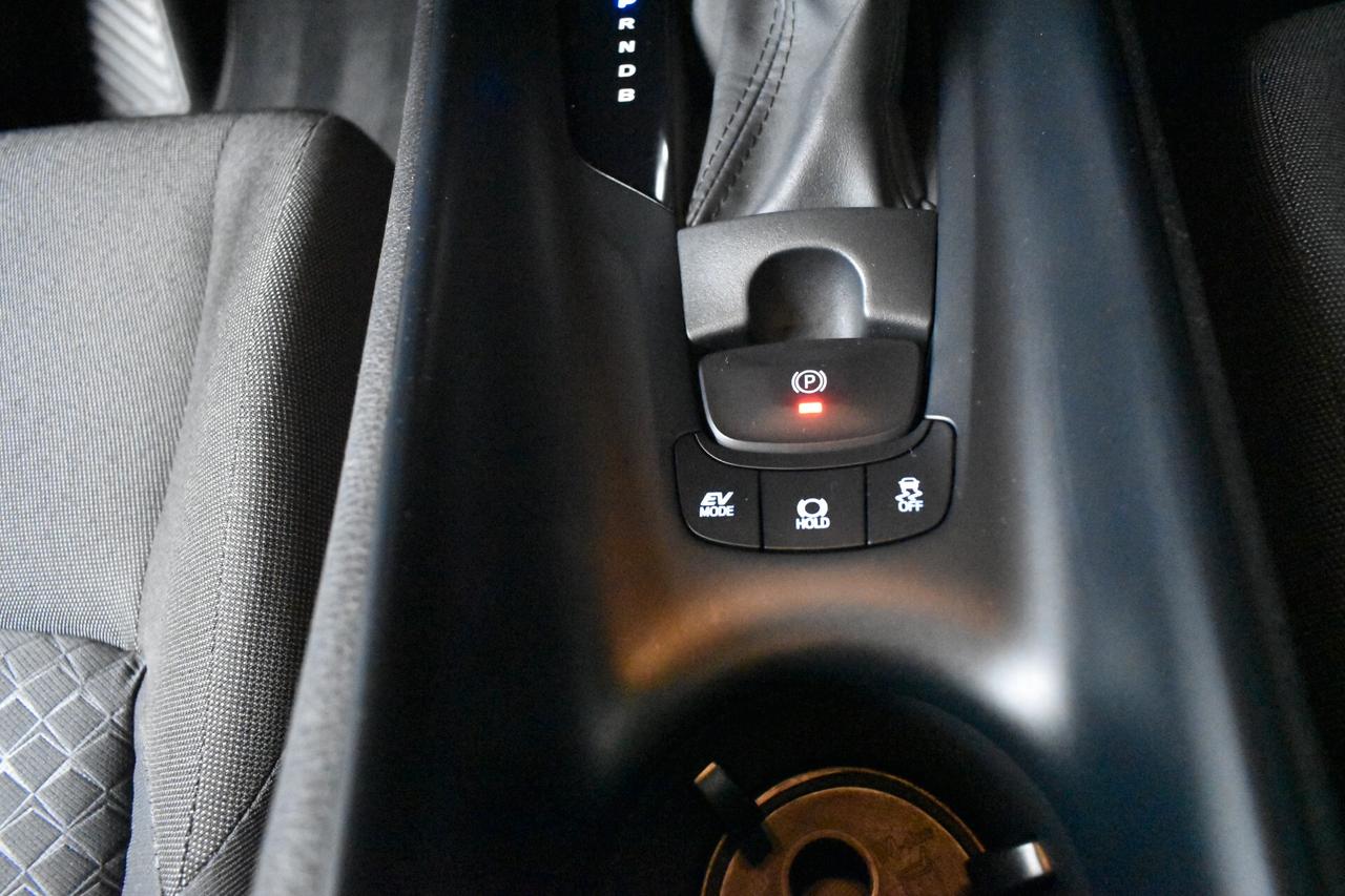 Toyota C-HR 1.8 Hybrid E-CVT Business