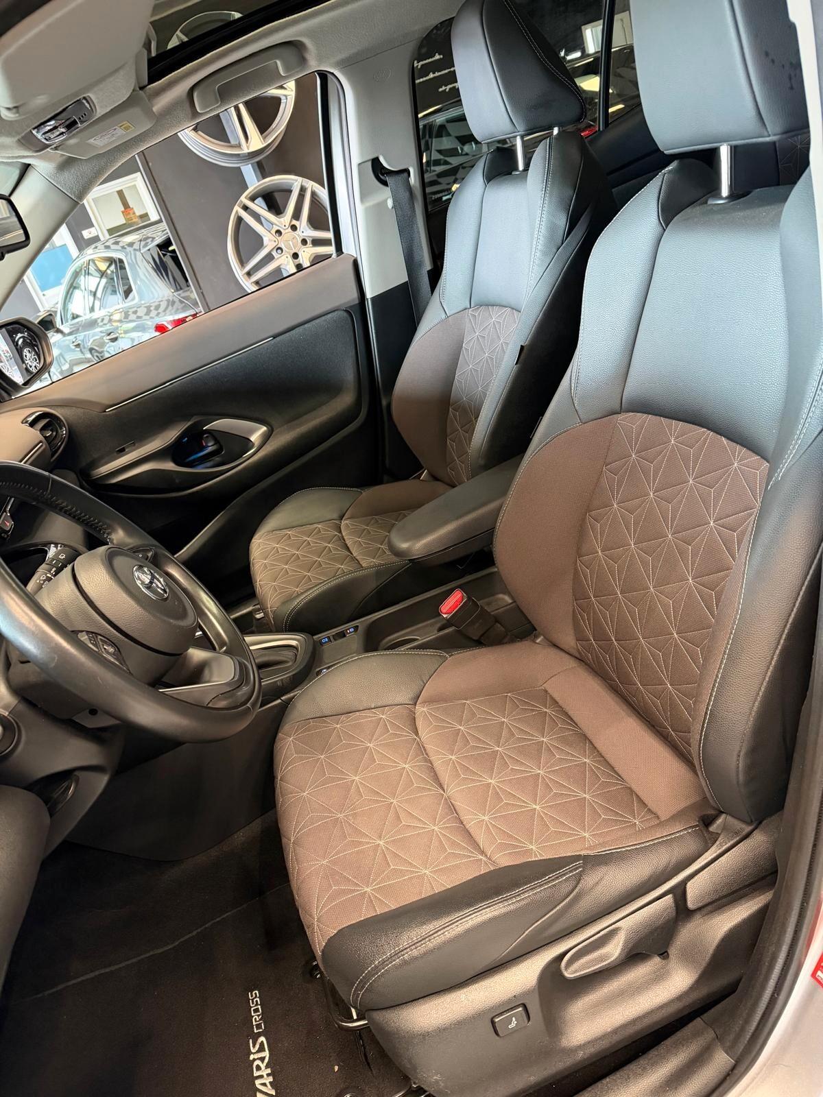 Toyota Yaris Cross 1.5 Hybrid 5p. E-CVT Lounge
