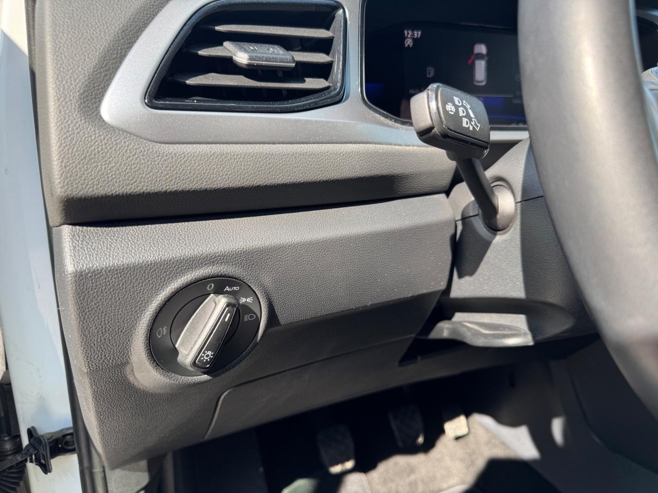 Volkswagen T-Roc 1.0 TSI Style ADATTA A NEOPTANTATI