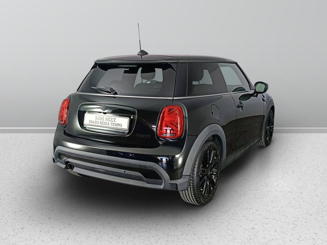 MINI Mini IV F56 2021 3p - Mini 3p 1.5 Cooper Classic auto