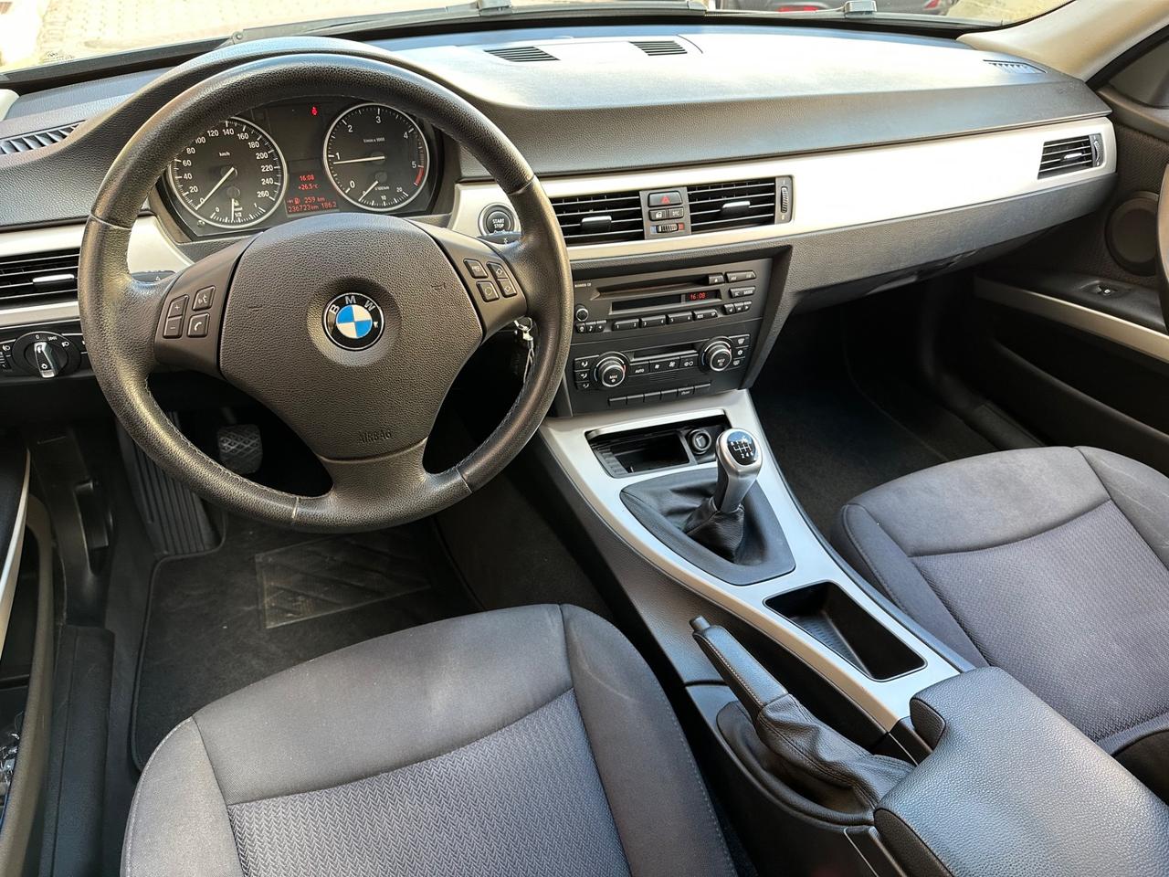 Bmw 318 d Touring Lci Restyling - CRONOLOGIA TAGLIANDI