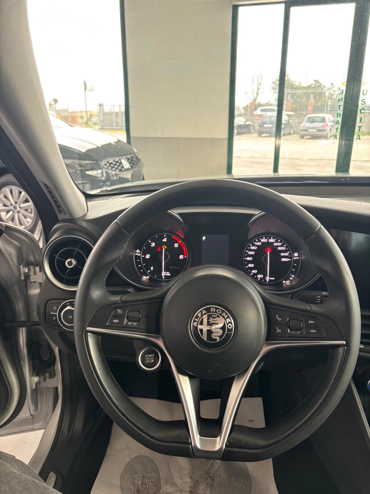 Alfa Romeo Giulia 2.2 Turbodiesel 180 CV Super