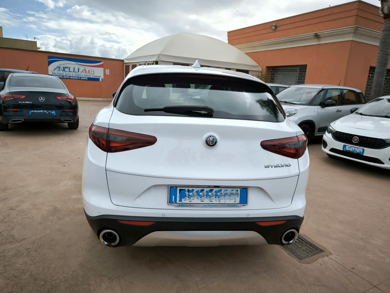 Alfa Romeo Stelvio 2.2 Turbodiesel 160 CV AT8 RWD Business