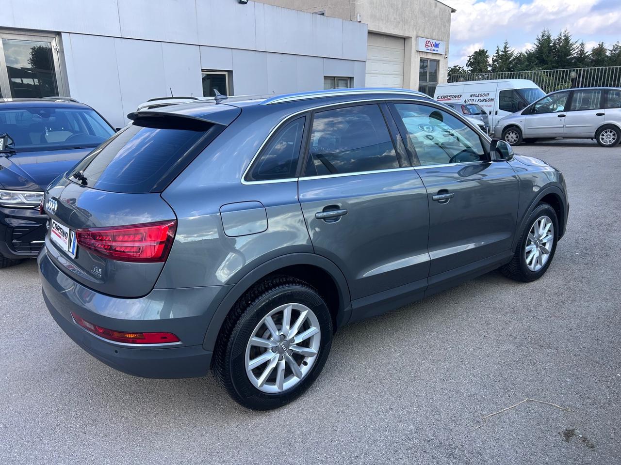 Audi Q3 2.0 TDI 150 CV quattro S tronic Sport