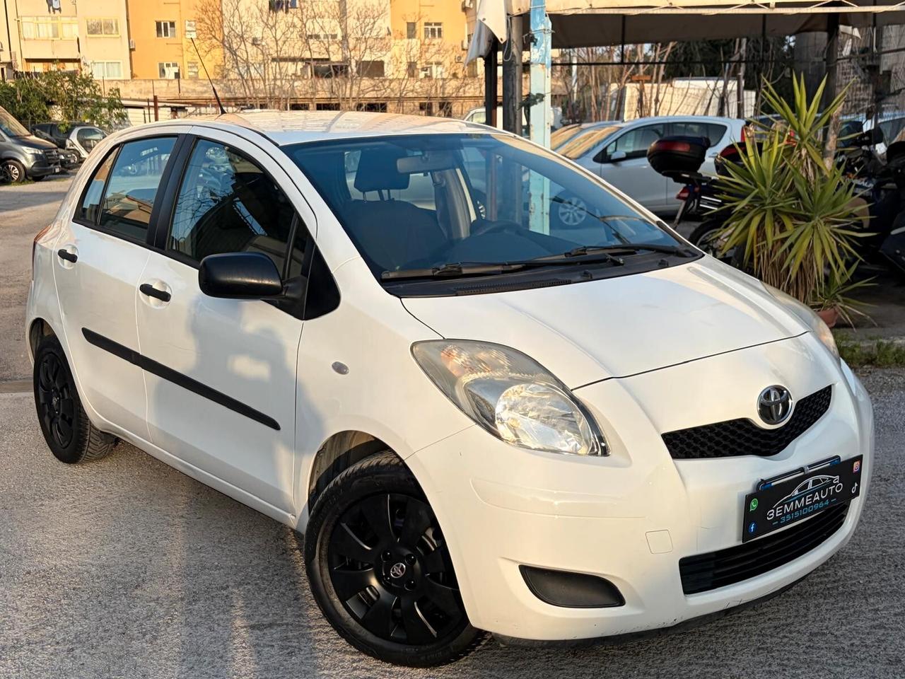 Toyota Yaris 1.0 69Cv 5 porte 12 MESI DI GARANZIA
