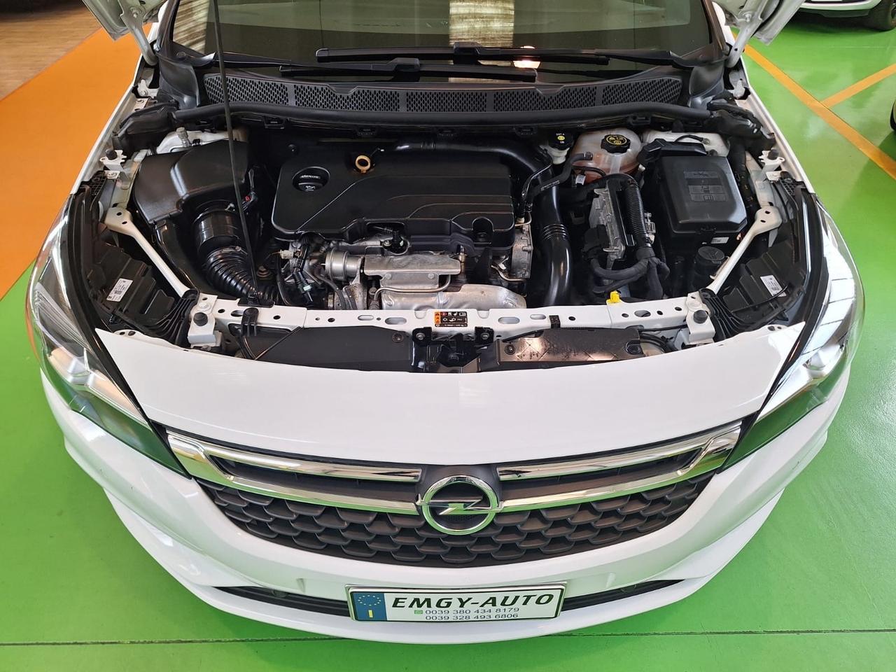 Opel Astra 1.4b. Turbo 150CV 5 porte