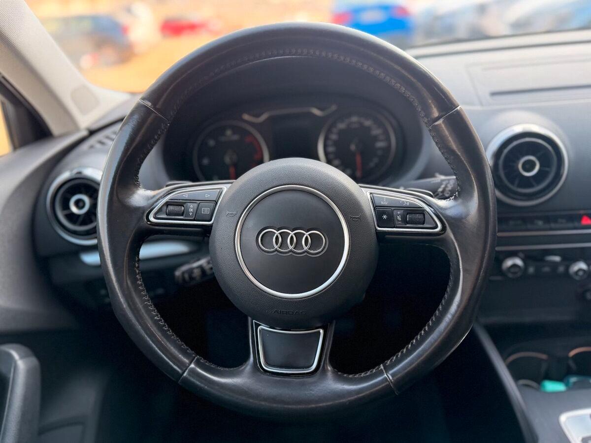 Audi A3 2.0 tdi Ambition 150cv s-tronic E6