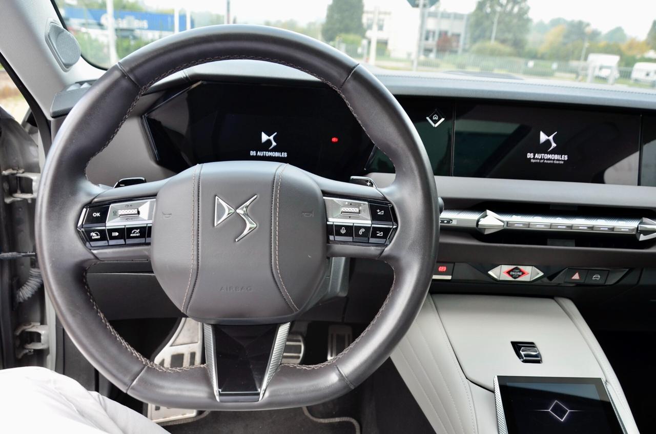 DS AUTOMOBILES DS4 1.6 E-TENSE RIVOLI PHEV PLUG IN 225cv AUTO, UFF ITALIANA, SERVICE UFFICIALI, TETTO, MATRIX, RETRO 360°, PERMUTE
