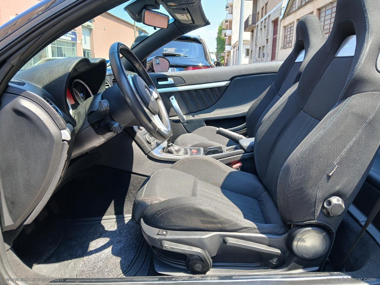 ALFA ROMEO Spider 2.4 JTDm 210CV