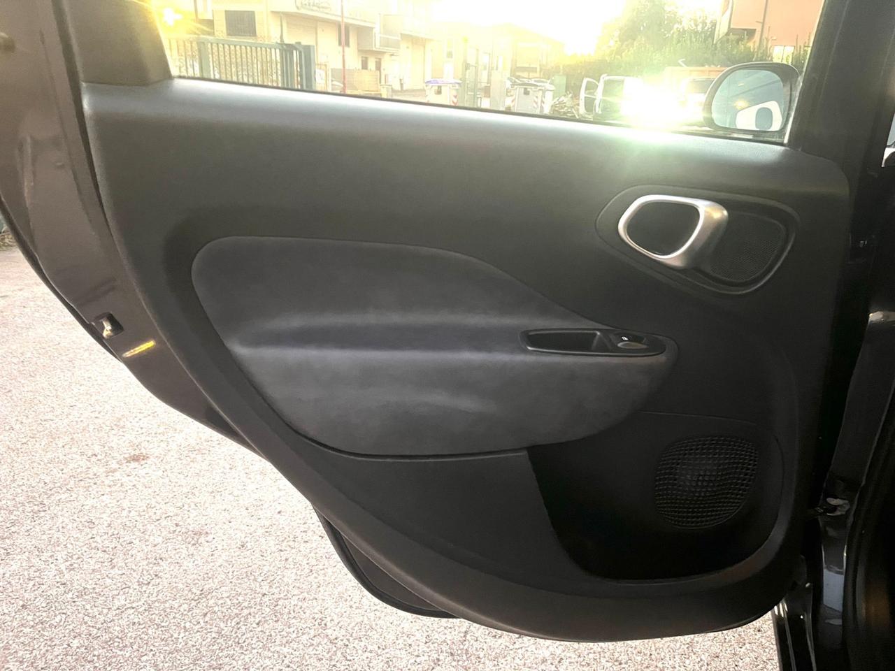 Fiat 500L 0.9 TwinAir Turbo Natural Power Lounge