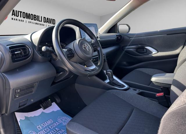 TOYOTA Yaris 1.5 Hybrid 5 porte Business