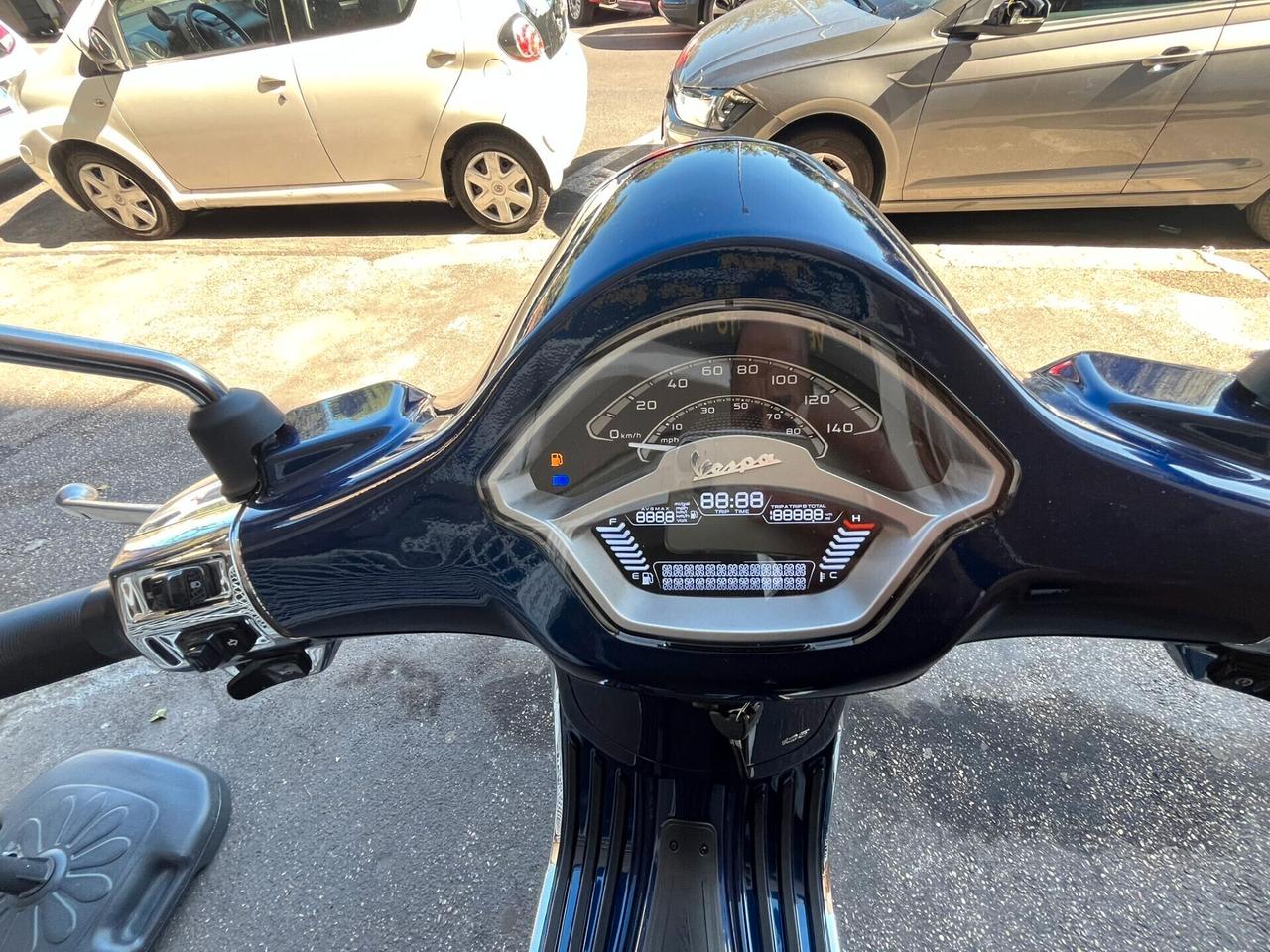Piaggio Vespa 125 Primavera