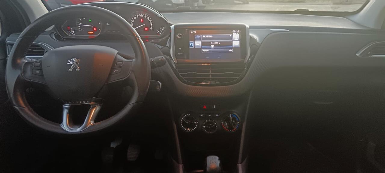 Peugeot 2008 BlueHDi 120 S&S Allure