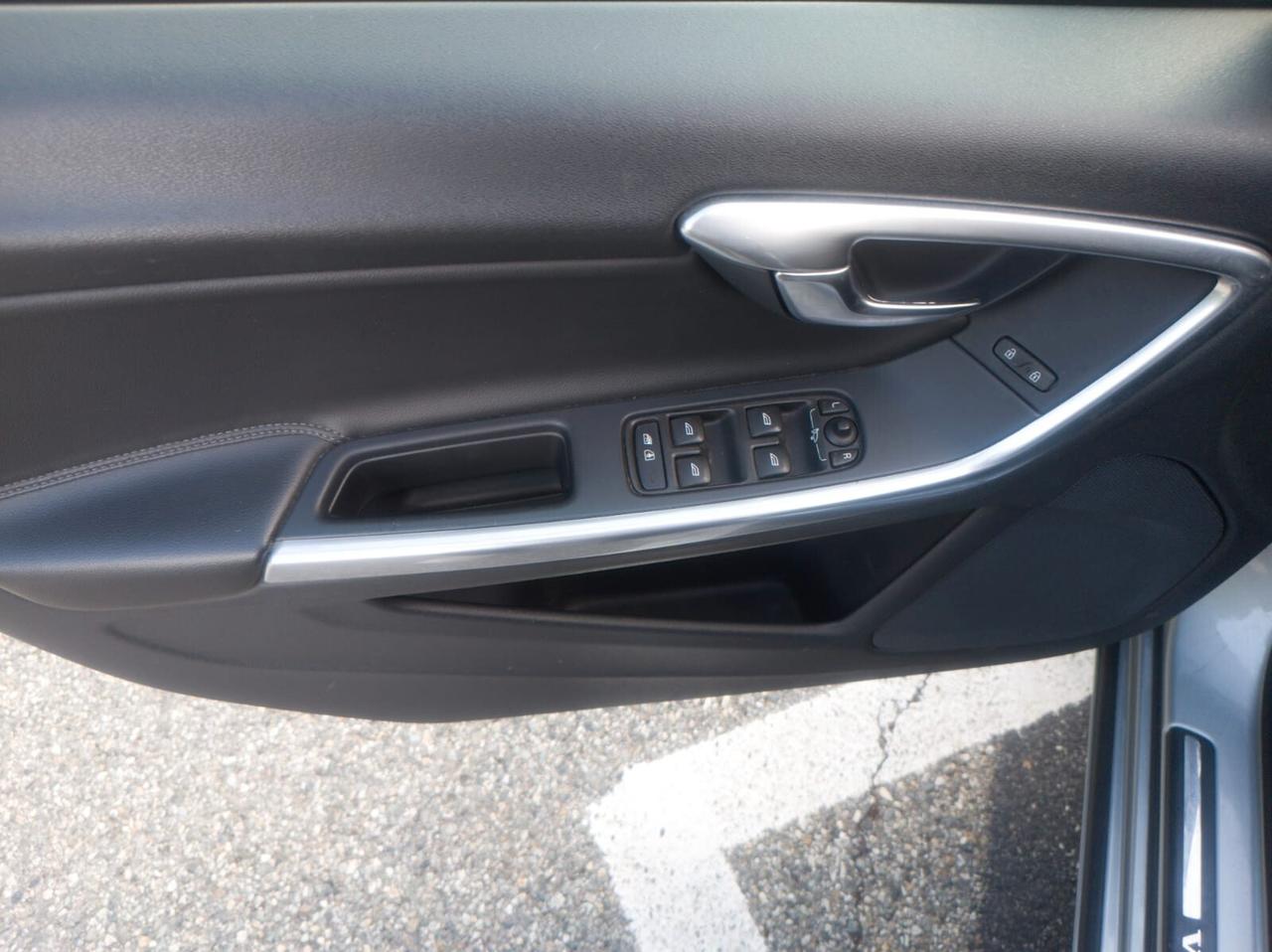 Volvo V60 D3 150cv Geartronic IVA Compresa