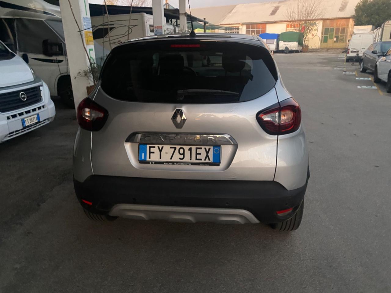 Renault Captur Blue dCi 115 CV Zen