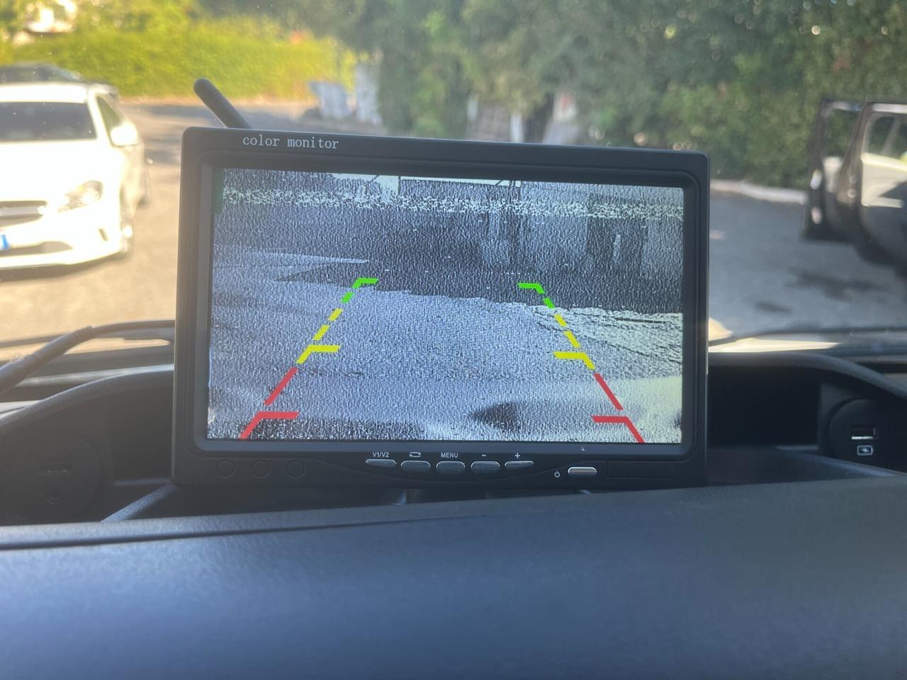 Iveco Daily 2.3 Diesel HKa 35 S V Radstand 3520