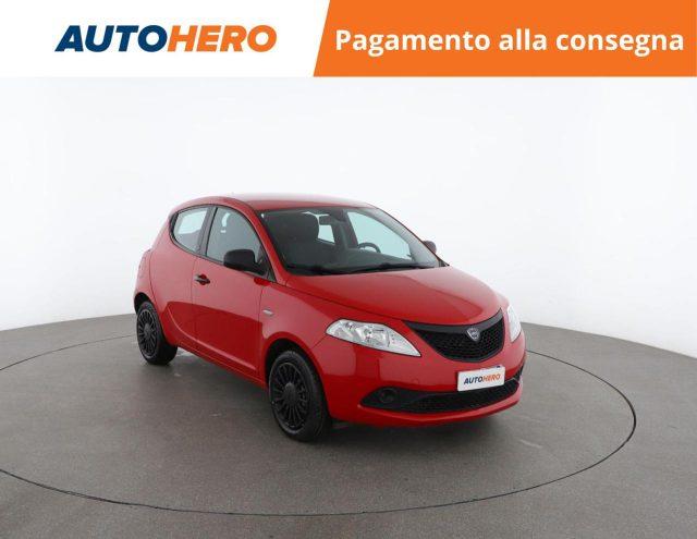 LANCIA Ypsilon 1.0 FireFly 5 porte S&S Hybrid Ecochic Silver