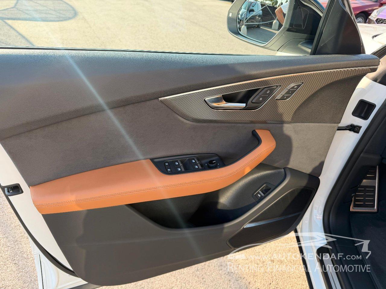 Audi RS Q8 4.0 mhev 48V 600cv tiptronic