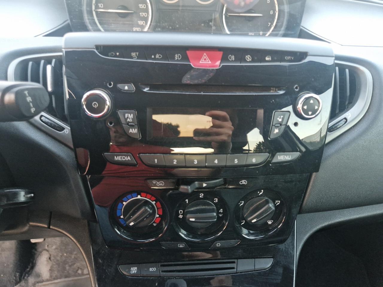 Lancia Ypsilon GPL S&S Platinum - 2011