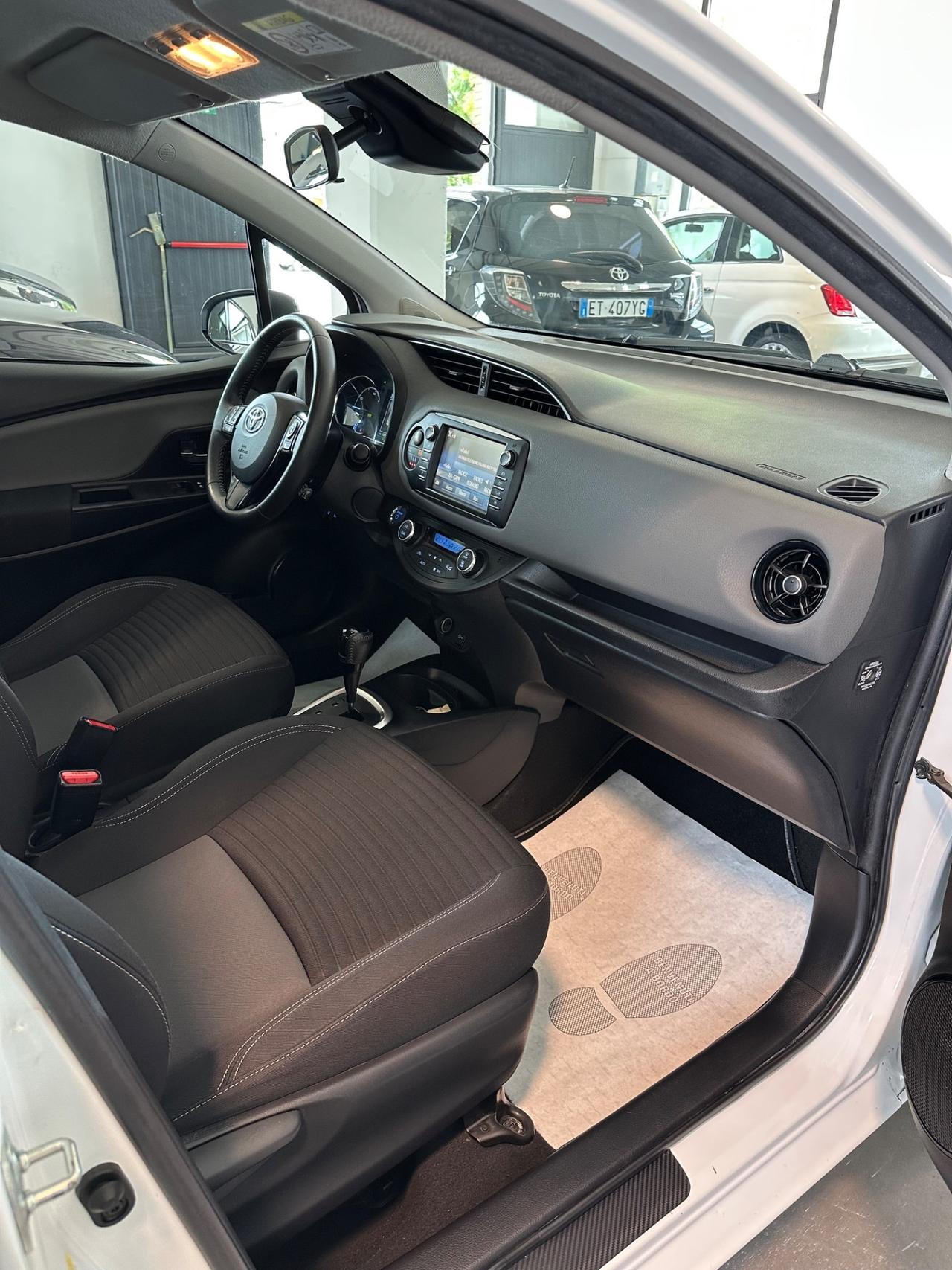 Toyota Yaris 1.5 Hybrid 5 porte Active