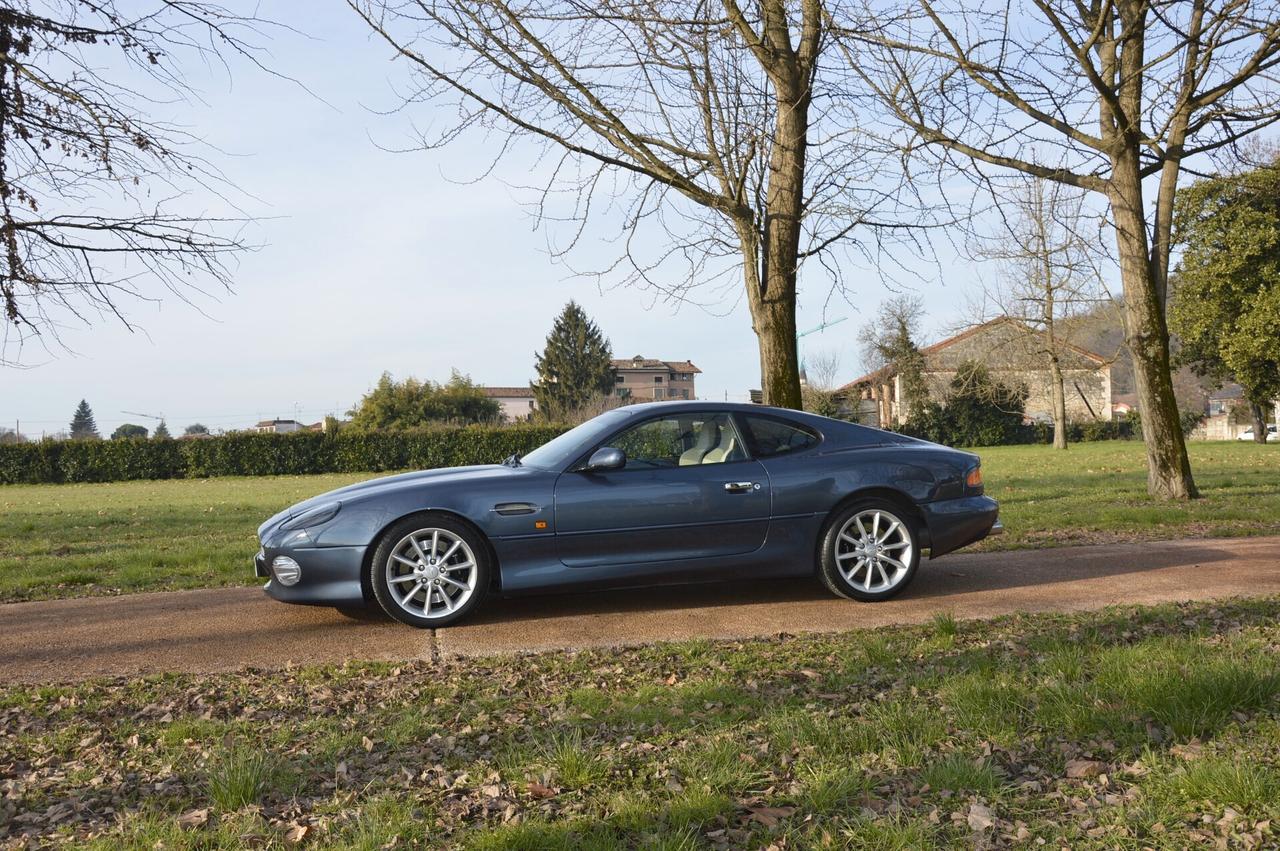DB7 Vantage V12