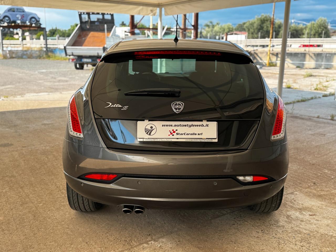 Lancia Delta 1.9 MJT Twinturbo S 190 Cv - 2013