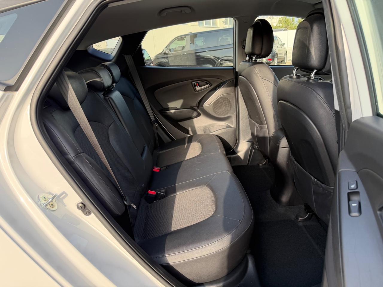 Hyundai iX35 1.7 CRDi 2WD Xpossible 2014
