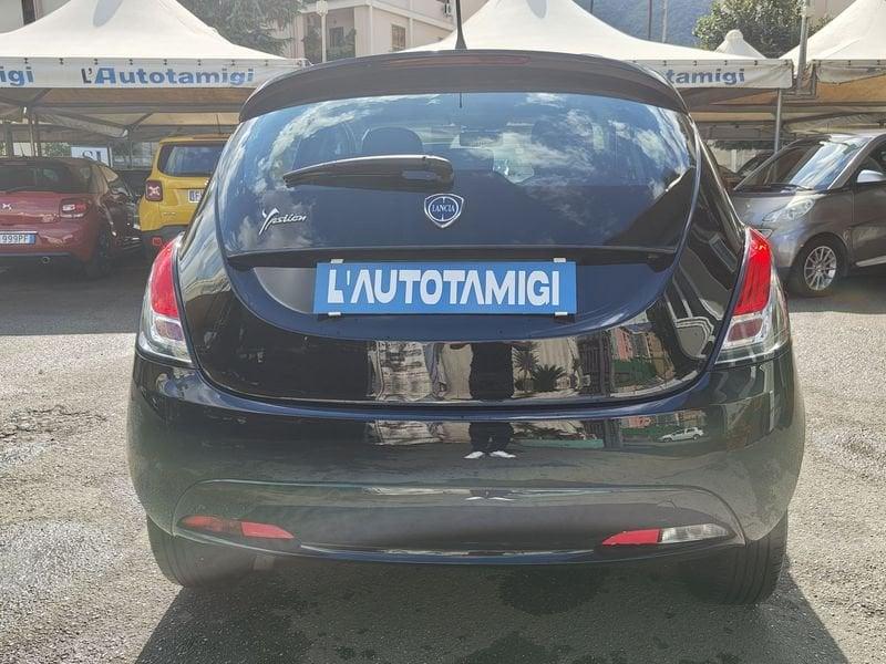 Lancia Ypsilon Ypsilon 1.2 69 CV 5 porte S&S Silver