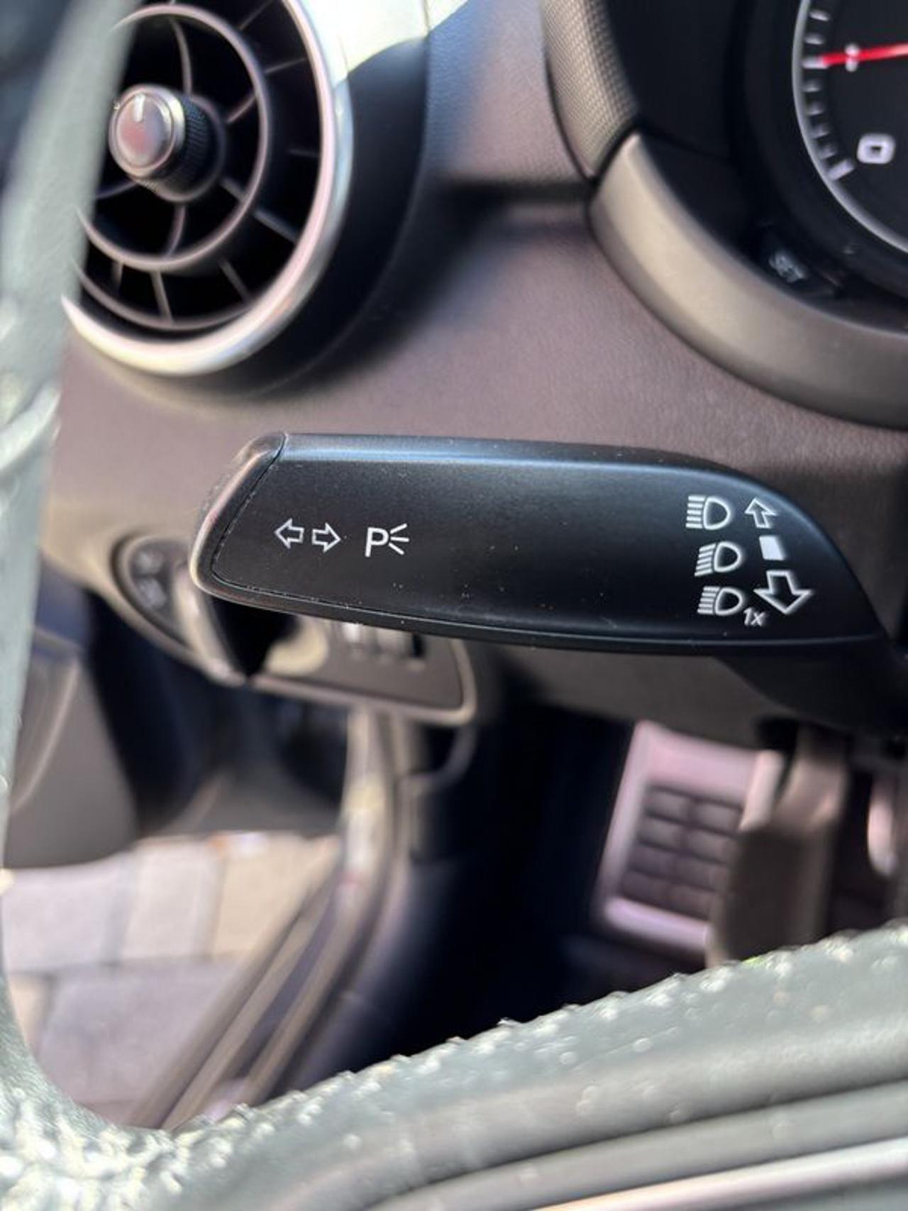 Audi A1 1.0 TFSI ultra S line