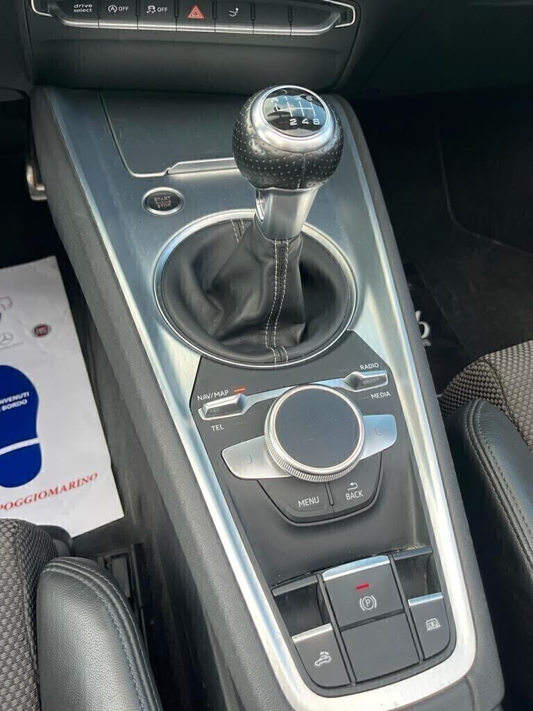 Audi TT CABRIO CAMBIO MANUALE S line cockpit diesel 2016