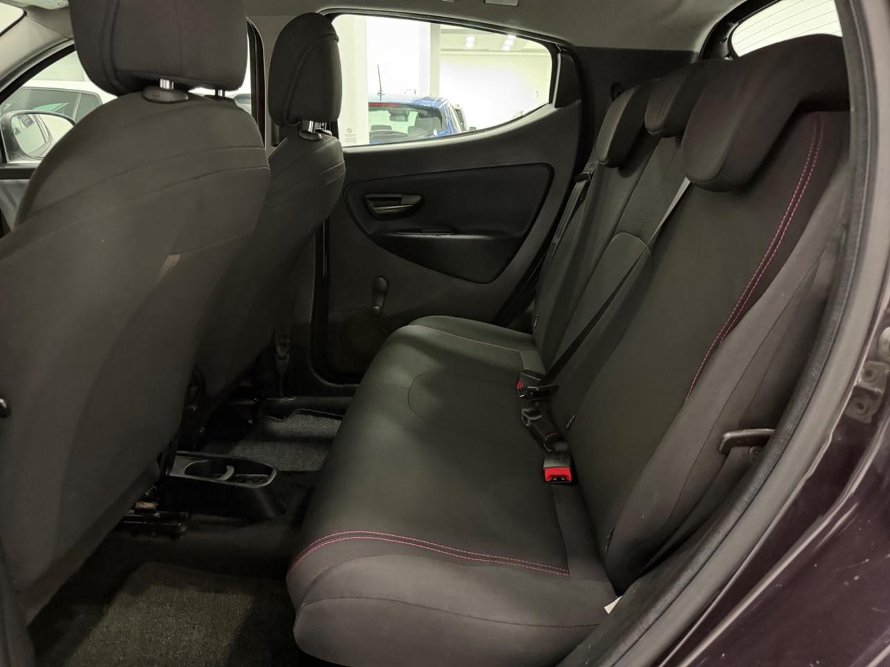 Lancia Ypsilon 1.2 69 CV 5 porte GPL Ecochic Elefantino