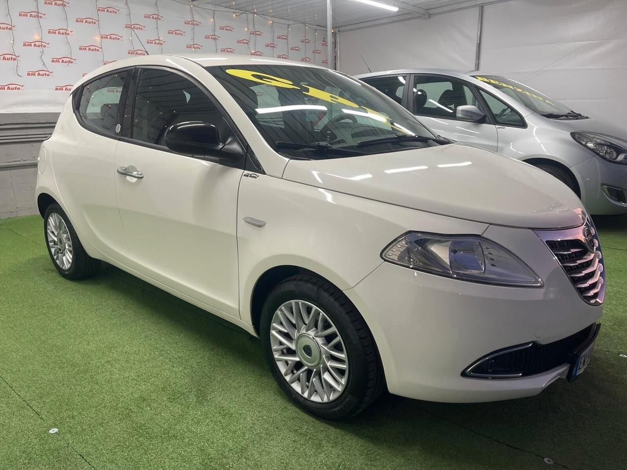 LANCIA YPSILON 1.2 GPL DI SERIE 70CV