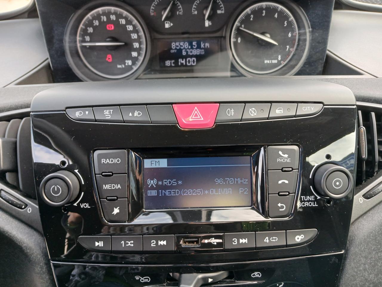 LANCIA YPSILON 1.0 HYBRID 70CV 2022 GOLD