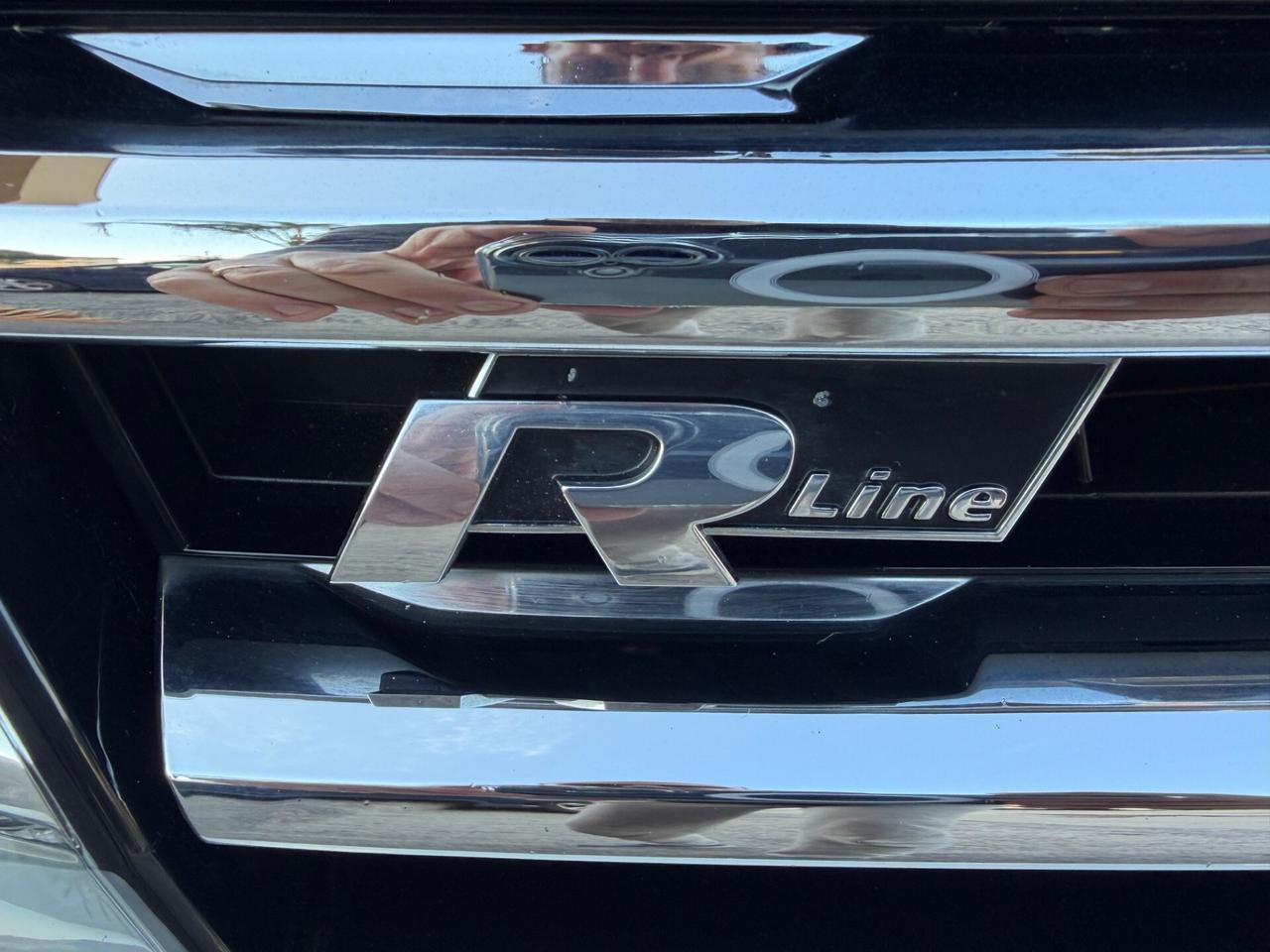 Volkswagen Tiguan 1.6 TDI R-Line strafull !!!