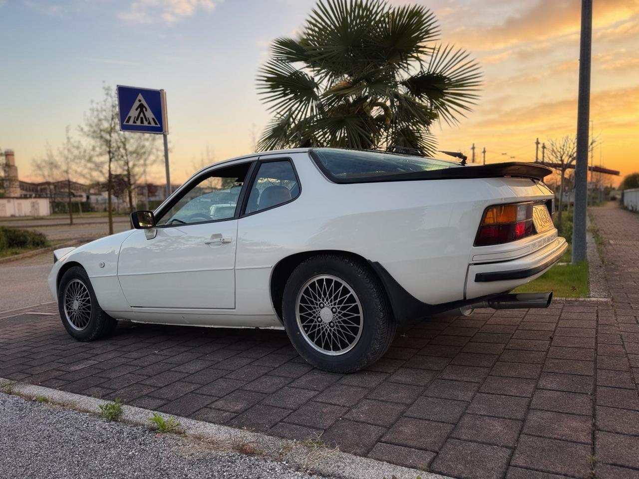 PORSCHE 924 2.0 Benzina – ASI – Anno 1980