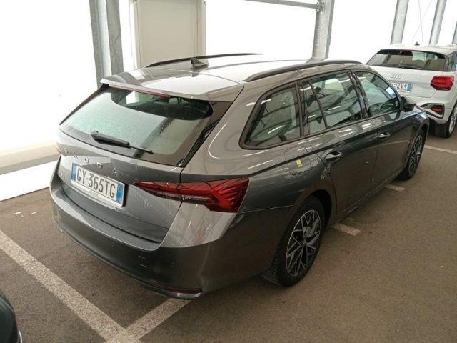 SKODA Octavia 2.0 TDI 150 CV DSG Wagon Executive