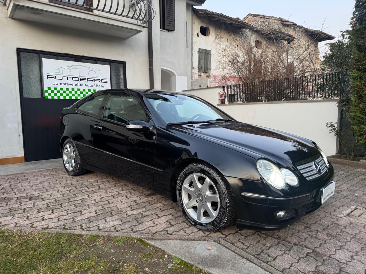 Mercedes-benz C 220 C 220 CDI cat Sportcoupé Avantgarde