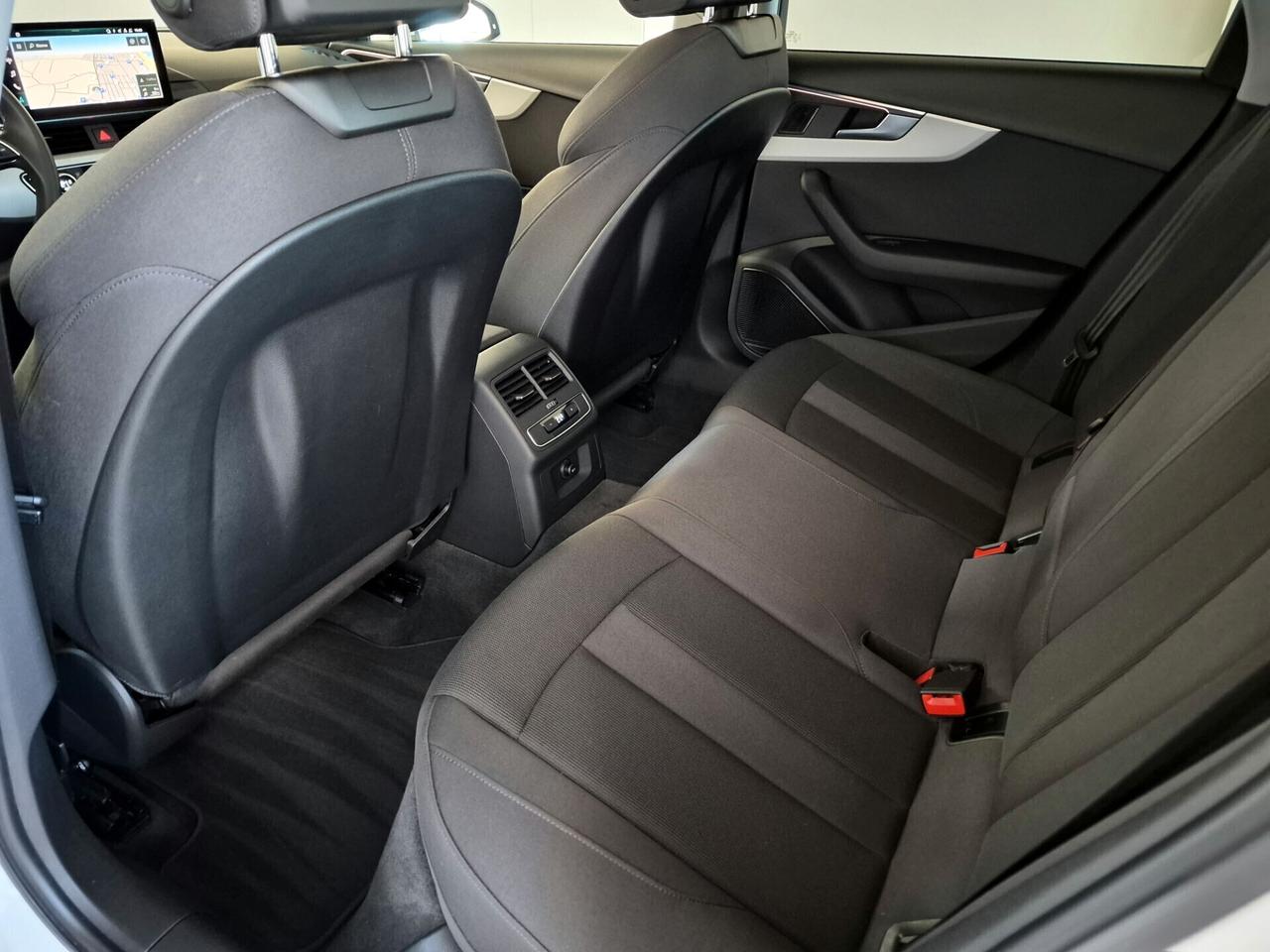 Audi A4 AVANT 40 2.0 TFSI MHEV QUATTRO 204CV S TRONIC TETTO LED NAVI CARPLAY