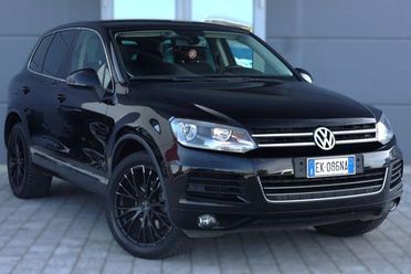 VOLKSWAGEN Touareg 3.0 TDI 245 CV tiptronic BlueMotion Tech