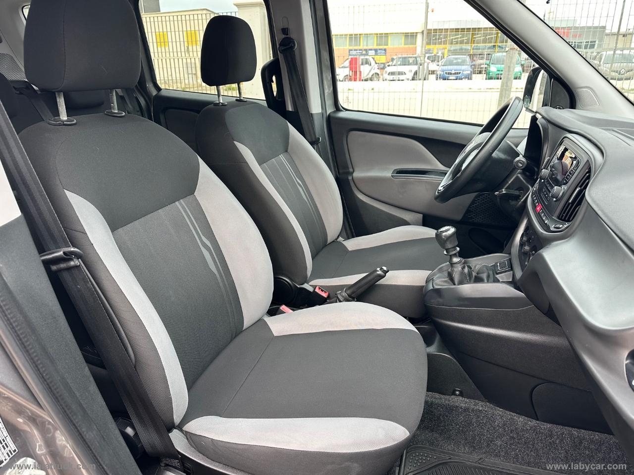 FIAT Doblò 1.4 T-Jet Natural Power Lounge 7 POSTI