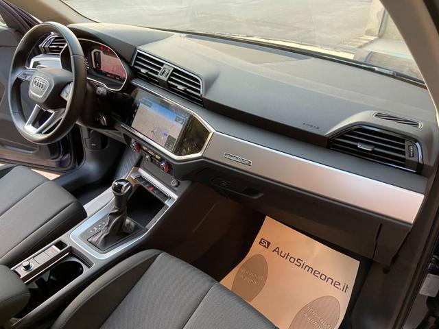 AUDI Q3 35 2.0 TDI S tronic Business Advanced COCKPIT