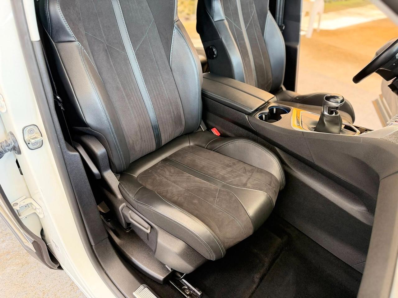 Peugeot 5008 BlueHDi 130 S&S Crossway 7POSTI