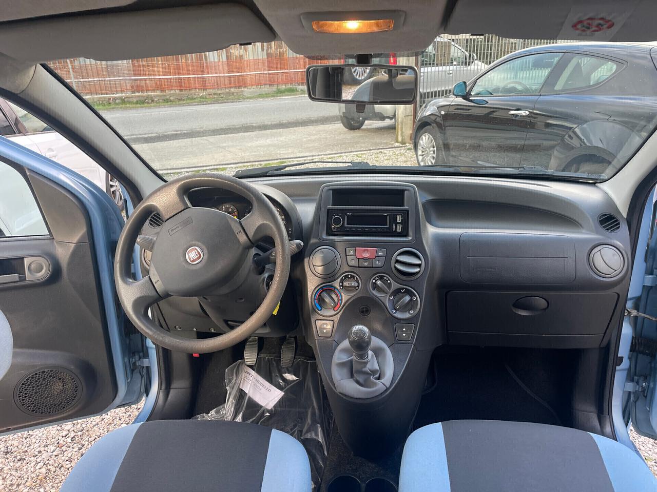 Fiat Panda 4x4 1.3 mjt DIESEL --75 cv unico prop-