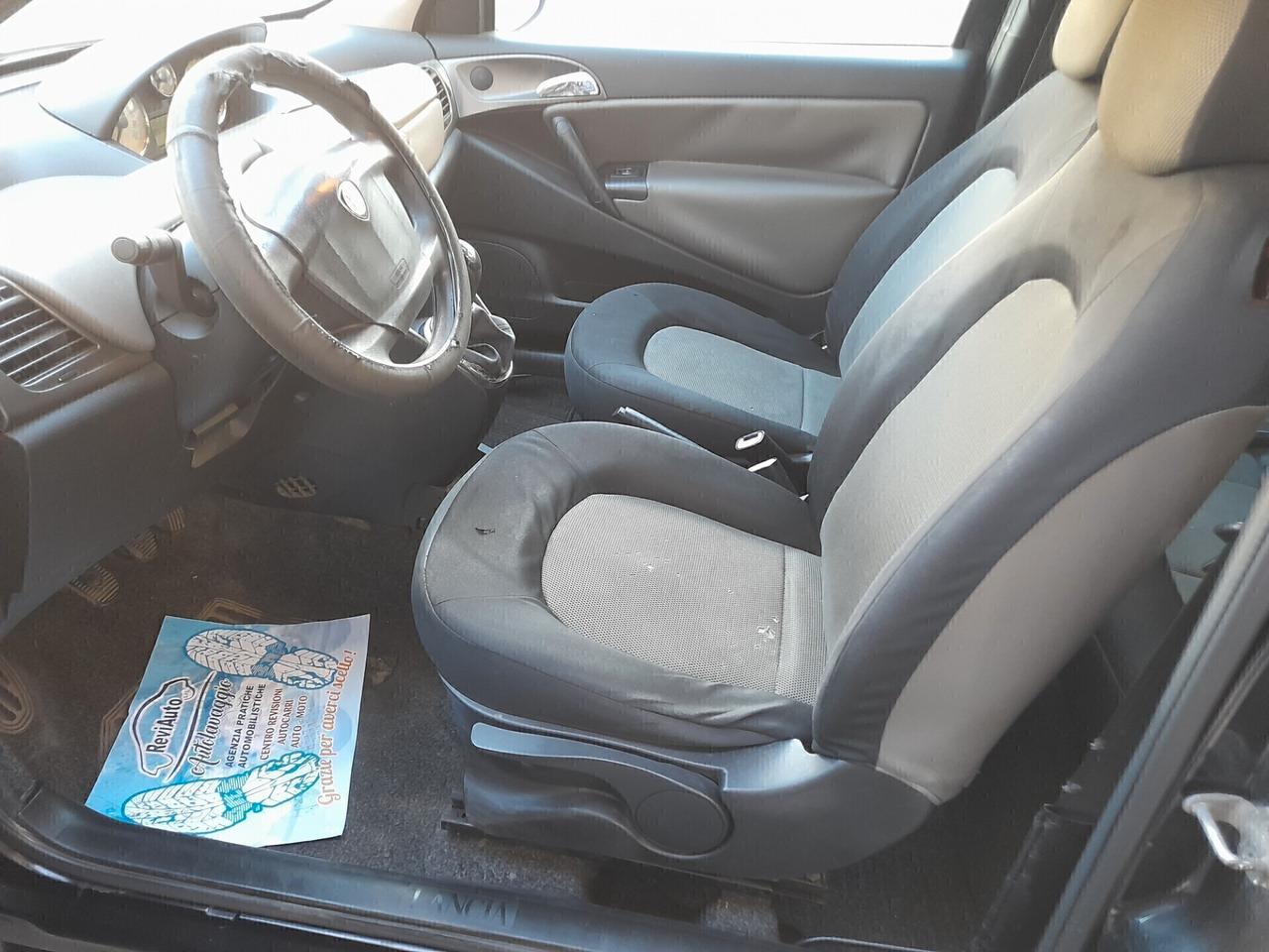 Lancia Ypsilon 1.3 Multijet 16V